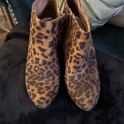 Leopard Wedges Size 7