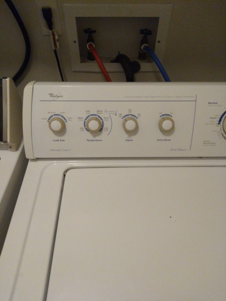 Whirlpool Ultimate Care II Washing Machine