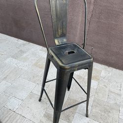 Bar Stool With Back