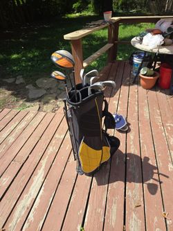 Ultimate Beginner Golf Bundle – Complete Wilson Ultra Set, Shoes, Bag & Accessories