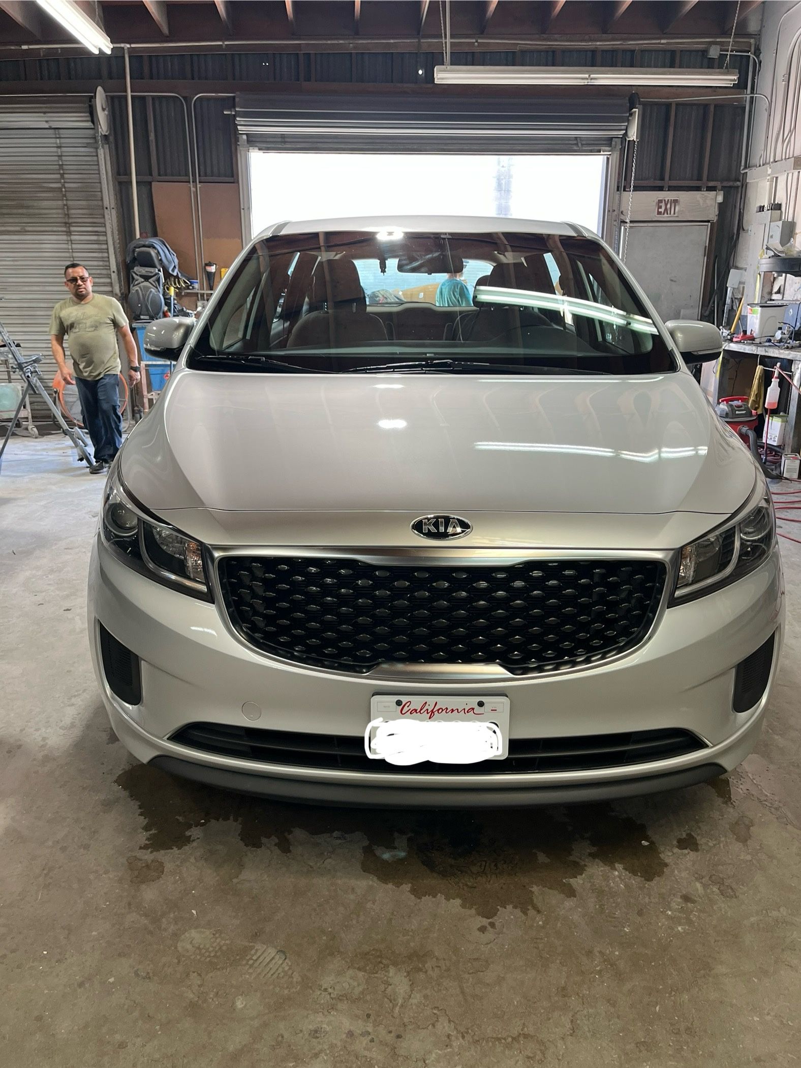 2016 KIA Sedona