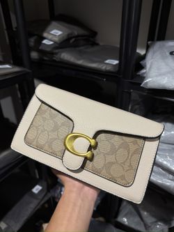 Coach Women’s Bags – Brand New – $75 – Perfect Mother’s Day Gift 🎁💐