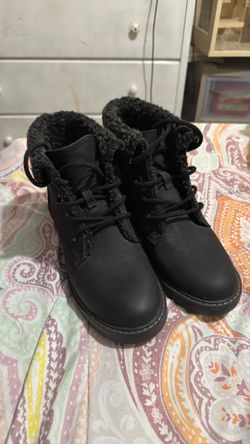 Black Boots