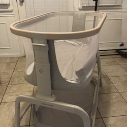 Maxi Cosi Bassinet 