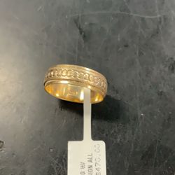 14k Size 9.5 Gold Rind Band 