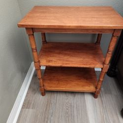 2 End Tables 