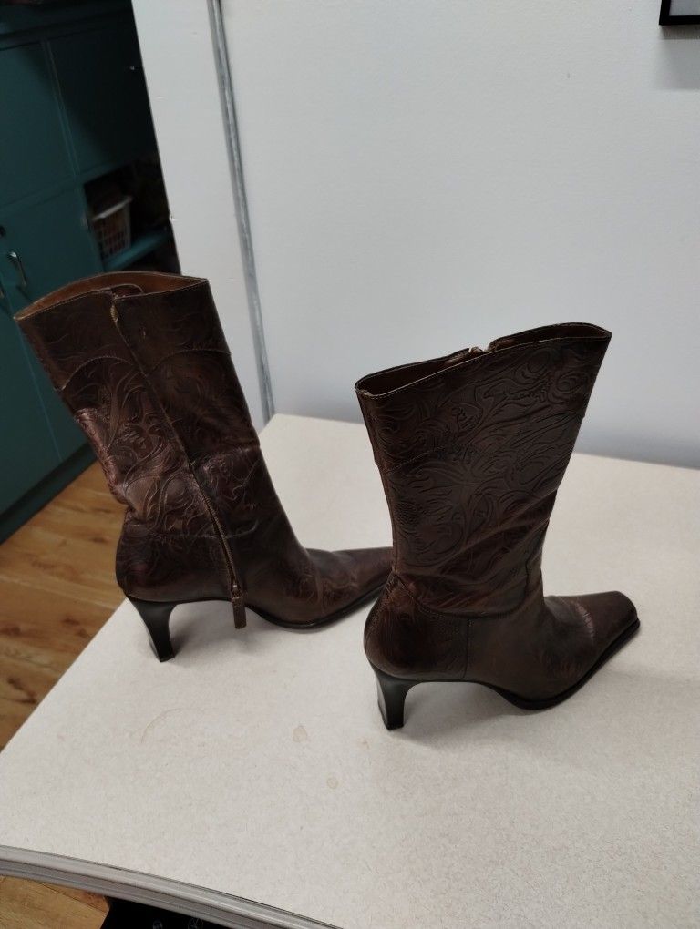ANTONIO MELANI Leather Boots size 7 1/2 M