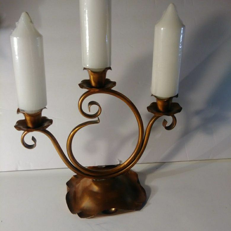  COPPER  CANDLE HOLDER