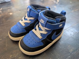 NIKE Court Borough Mid 2 Sneakers Kids, Blue, Size 7C