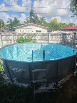Big garden POOL