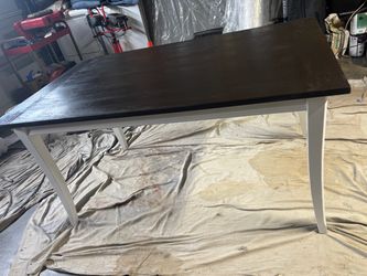 Custom Table