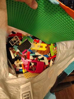 5 pound bag of Legos all Genuine