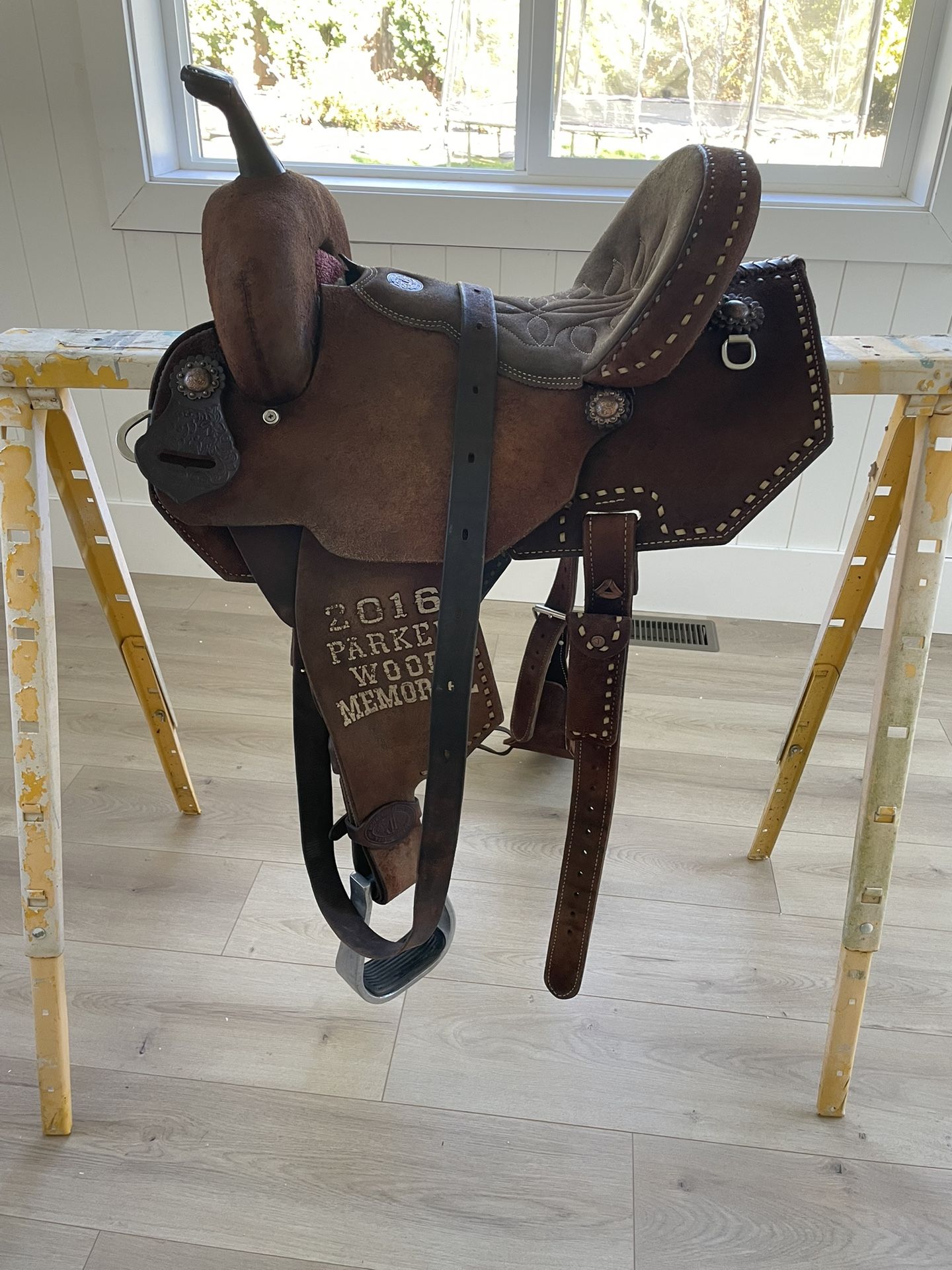 Double J Barrel Saddle - 13.5”