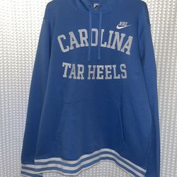 Nike Carolina Tar Heels hoodie size XL 