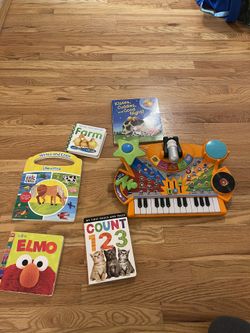 Toddler Vtech Record & Learn Kidi Studio & Books
