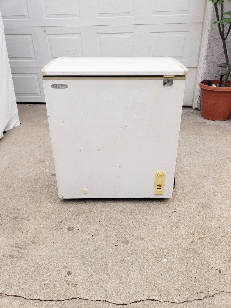 Deep Freezer