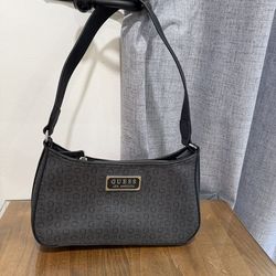 Guess Shoulder Bag!