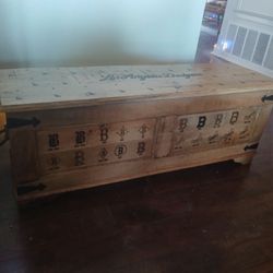 Dodger Cedar Chest