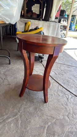 Round side table
