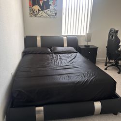 Black Queen Bed (Take It All) 