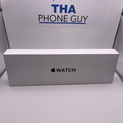 Apple Watch SE 2nd Generation 44mm Open Box