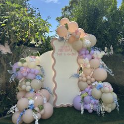 balloon garland, balloon arch