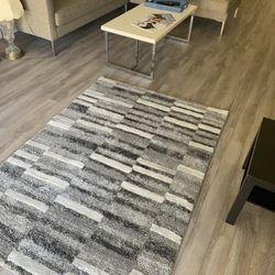 Area rug