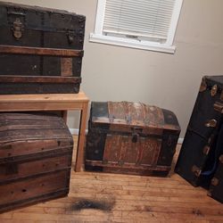 Antique Barrel Top Steamer Chest 1880s