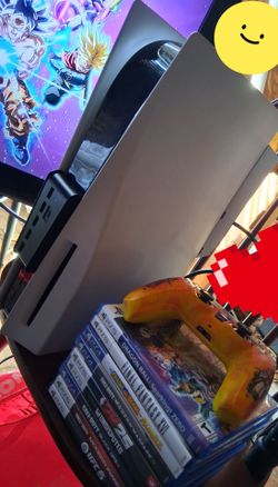🎮 PS5 Disc Edition  825GB + 9 Games & Controller Bundle — $450 OBO