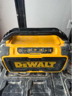 Dewalt radio
