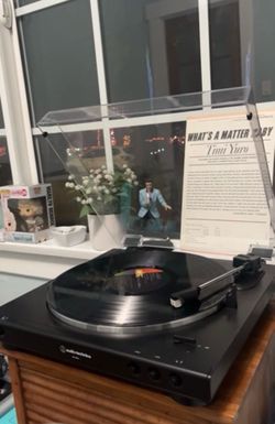 Audio Technica Turntable
