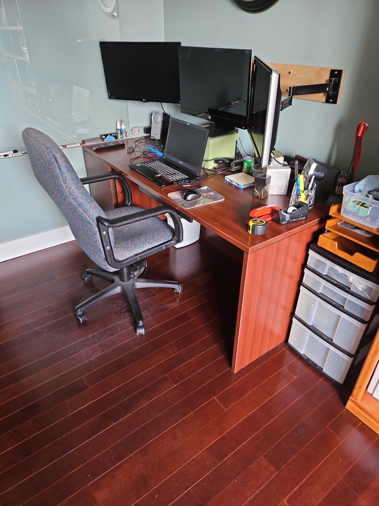 Office desk