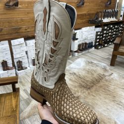 mens western boots