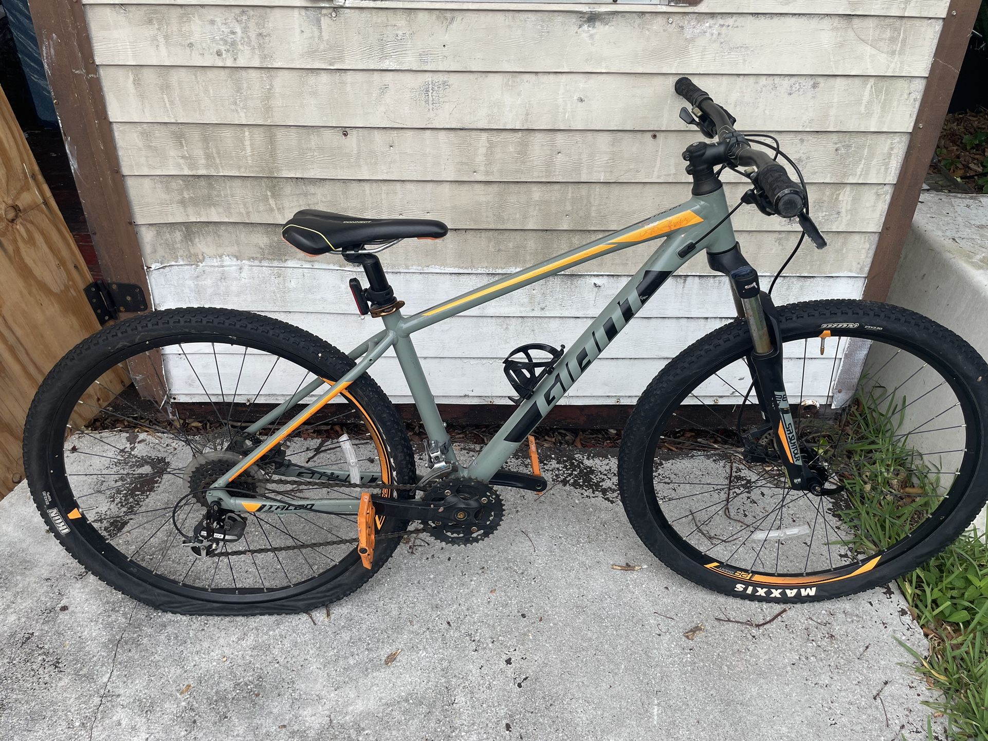 giant talon 29 inch