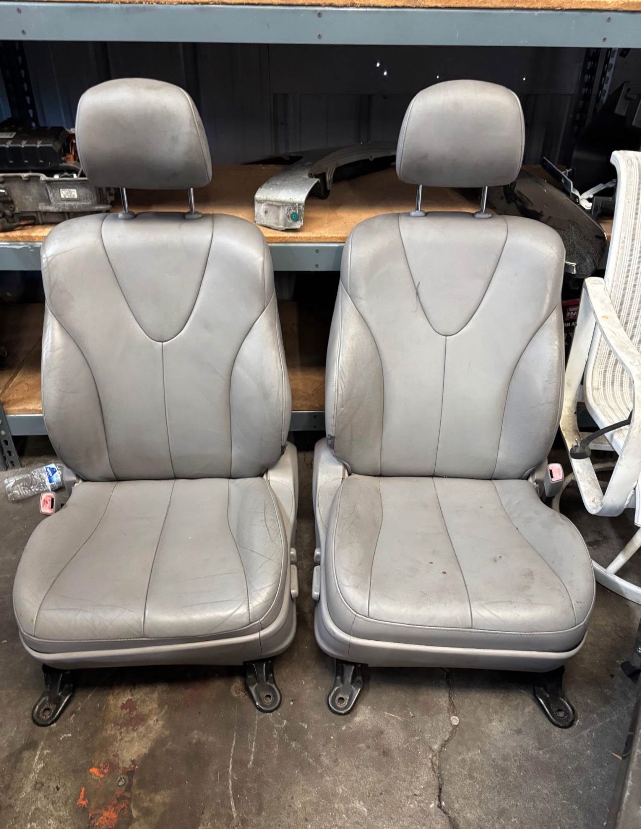 2007-2011 TOYOTA CAMRY SEAT SET BACK SEATS INCLUDED. ALL CAMRY HYBRID PARTS AVAILABLE! 
