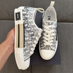 Dior Shoes For Men Size 9 