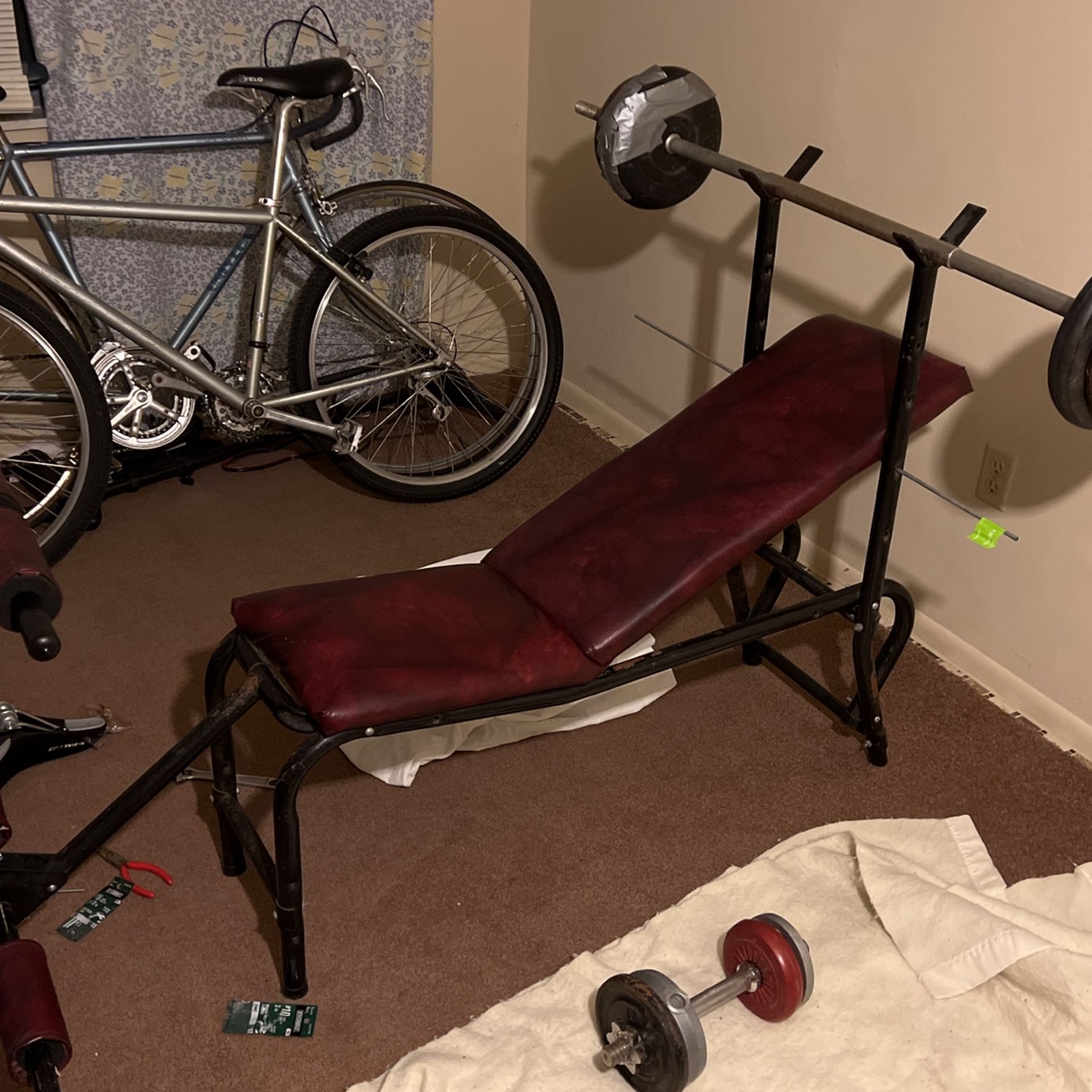 Weight set and bench 