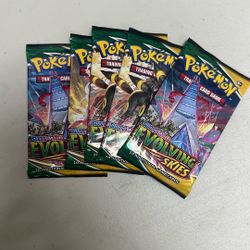 Evolving Skies Booster Packs (5 Count)