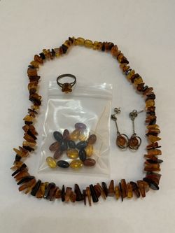 Amber Jewelry Set Neclace Earings Ring Bracelet Stretchy Cord Broke