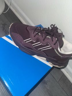 Barely used men adidas size 10