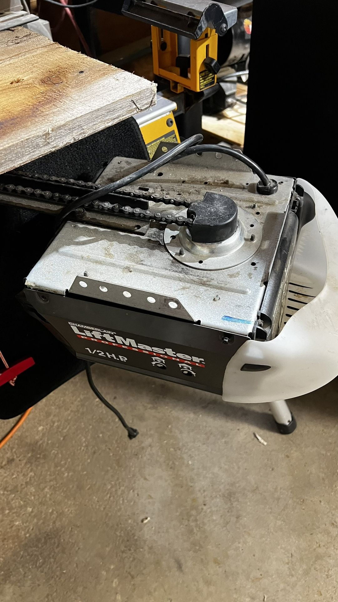 Lift master Garage Opener