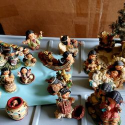 Friends Of A Feather Lot Xmas Tree Ornaments Figurines