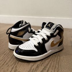 Nike Air Jordan Retro Patent Leather 11c