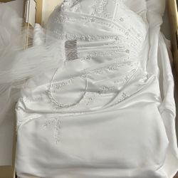 Size 14 Davids Bridal Michelangelo Dress
