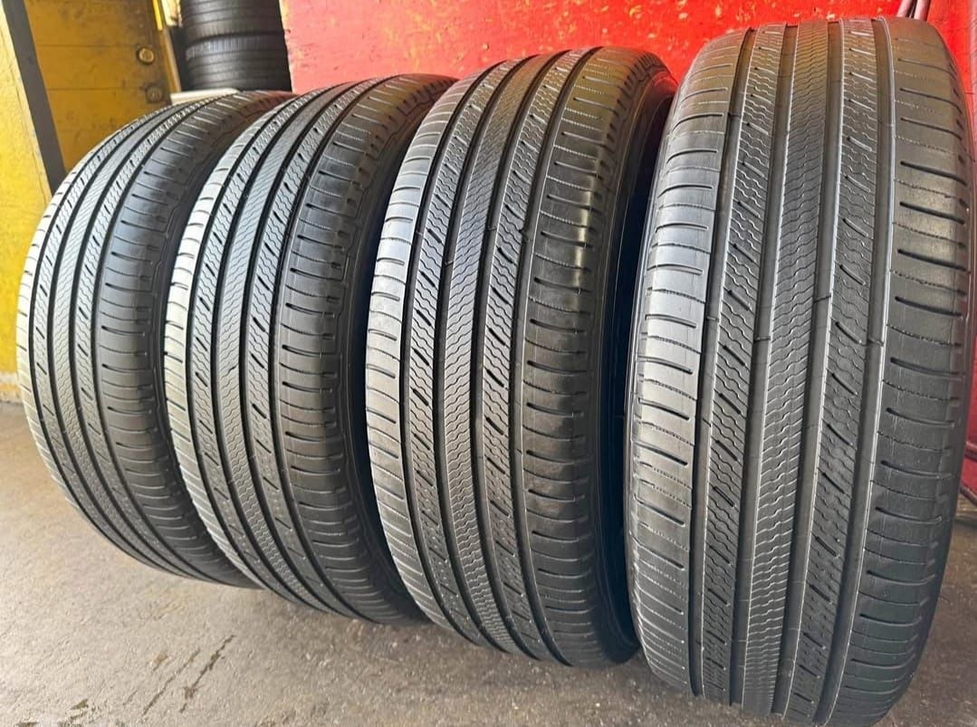 235 55 20 Vendo Un Seth De Llantas De La Marca Michelin