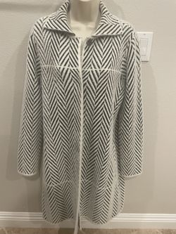 Black/White Herringbone Sweater/Jacket