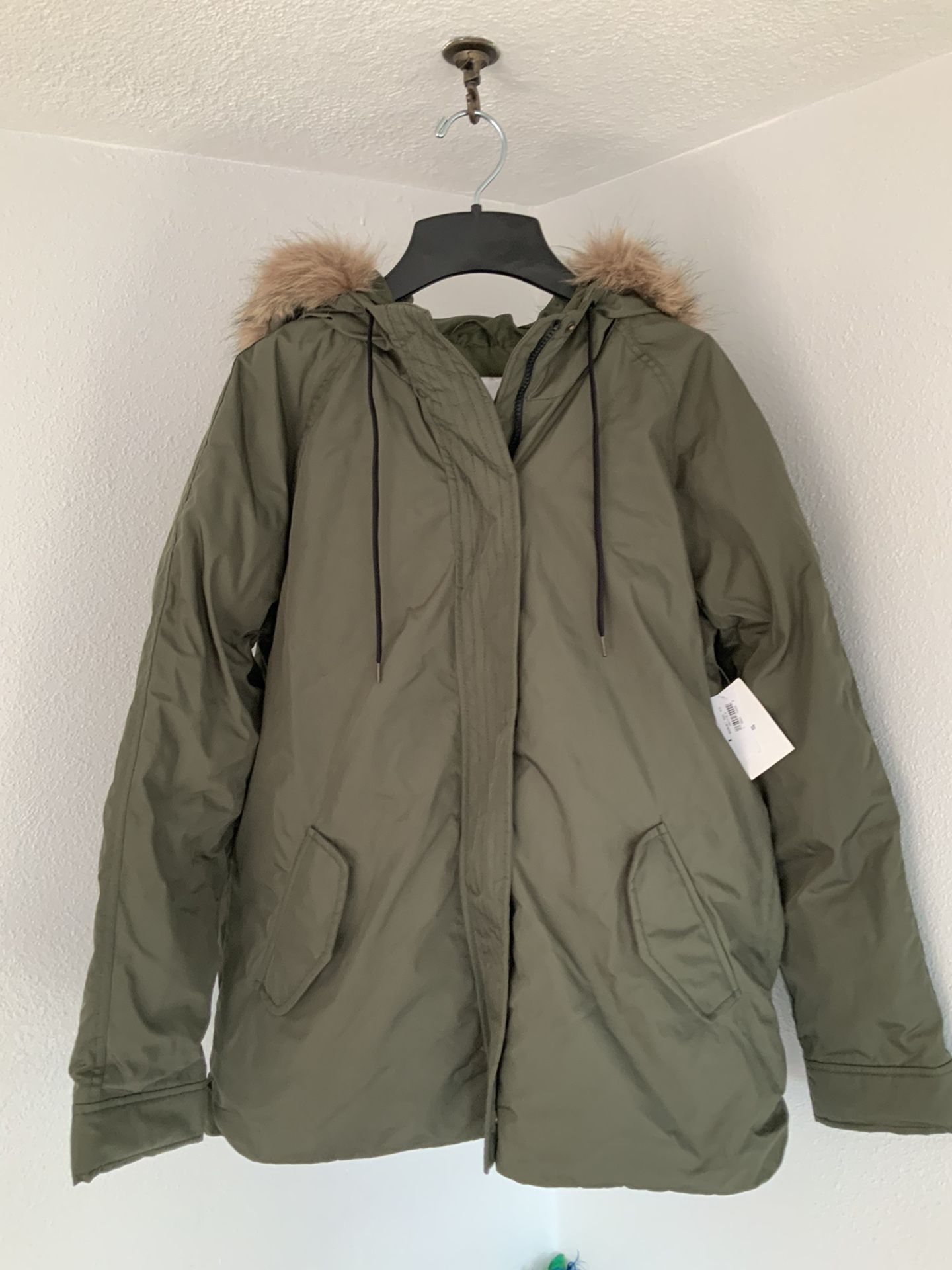 Women’s Parka Jacket Utility Size Medium Faux Fur Hood