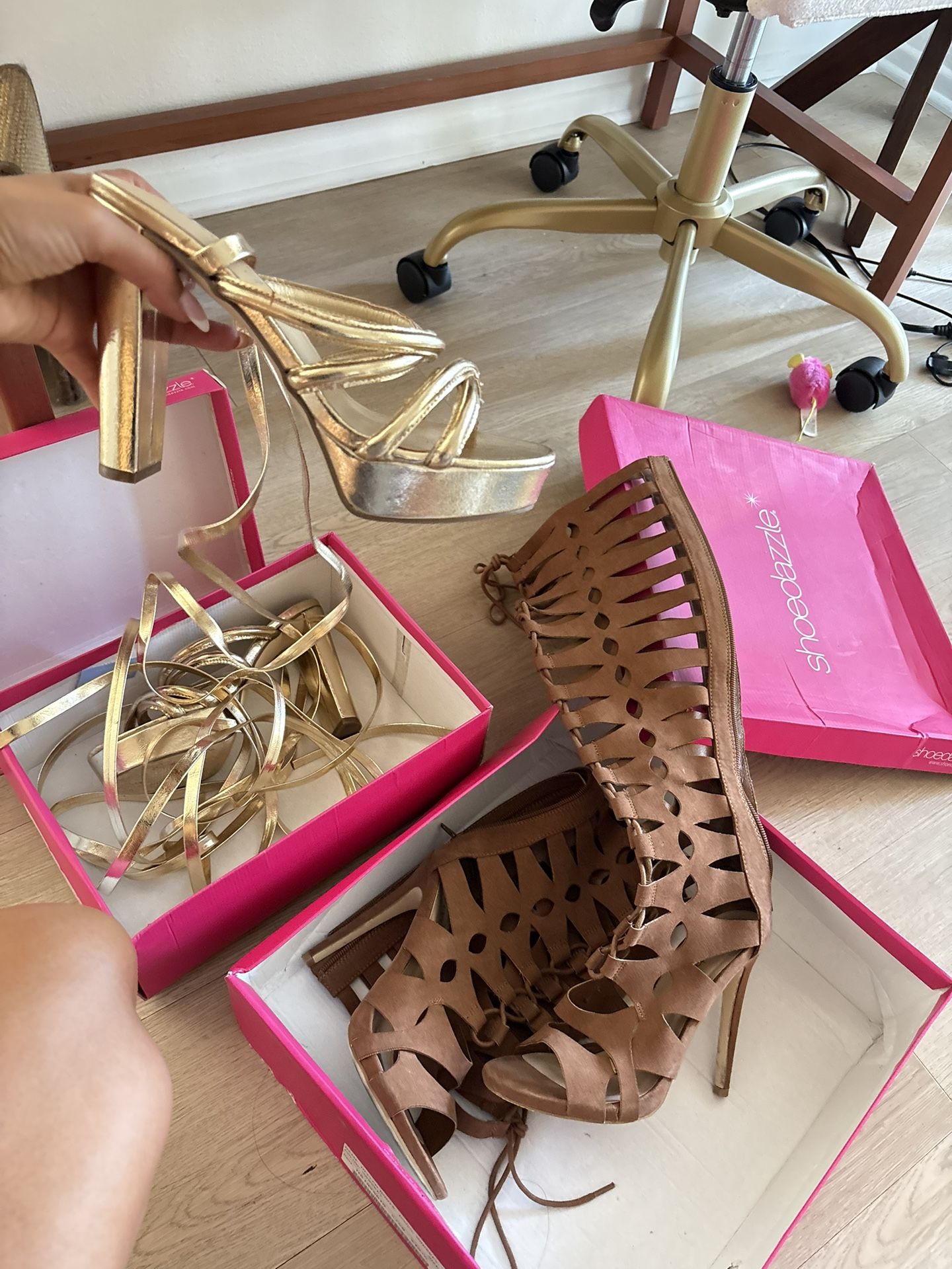 Woman’s Shoes/heels/boots/wedges