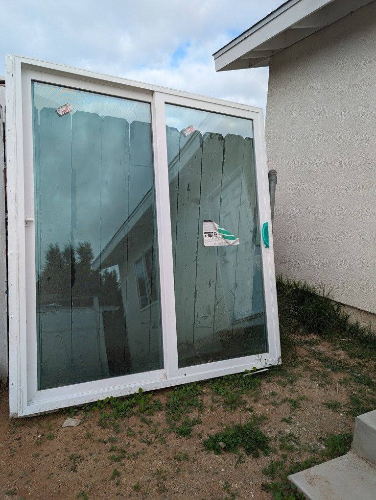 Sliding Door 