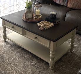 Coffee table and side table